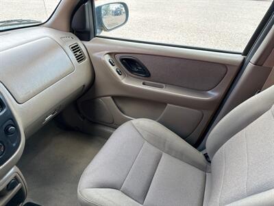 2001 Ford Escape XLT   - Photo 16 - Albuquerque, NM 87107