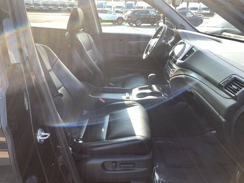 2016 Honda Pilot EX-L w/Navi - Photo 12 - Palatine, IL 60074