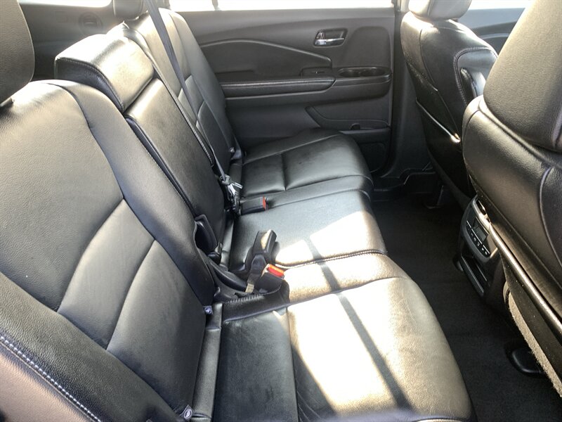 2016 Honda Pilot EX-L w/Navi - Photo 14 - Palatine, IL 60074