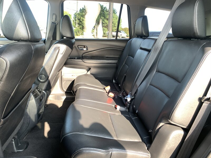 2016 Honda Pilot EX-L w/Navi - Photo 17 - Palatine, IL 60074