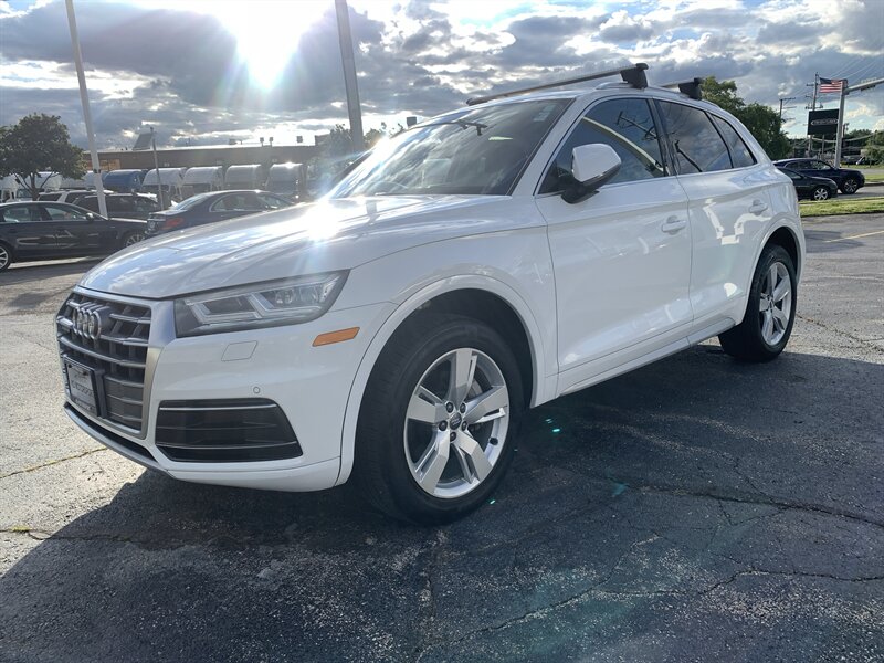 2018 Audi Q5 2.0T quattro Premium Plus   - Photo 1 - Palatine, IL 60074