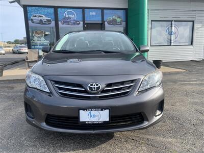 2013 Toyota Corolla LE   - Photo 2 - Palatine, IL 60074