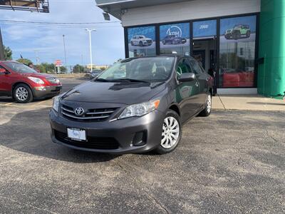 2013 Toyota Corolla LE   - Photo 1 - Palatine, IL 60074