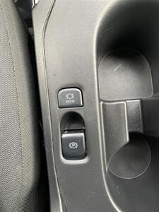 2023 Toyota Corolla Hybrid LE - Photo 28 - Palatine, IL 60074