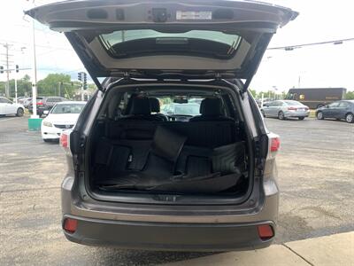 2015 Toyota Highlander Limited - Photo 8 - Palatine, IL 60074