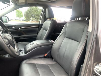 2015 Toyota Highlander Limited - Photo 18 - Palatine, IL 60074