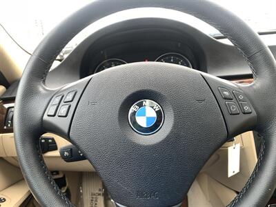 2011 BMW 3 Series 328i xDrive - Photo 18 - Palatine, IL 60074