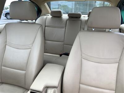 2011 BMW 3 Series 328i xDrive - Photo 9 - Palatine, IL 60074