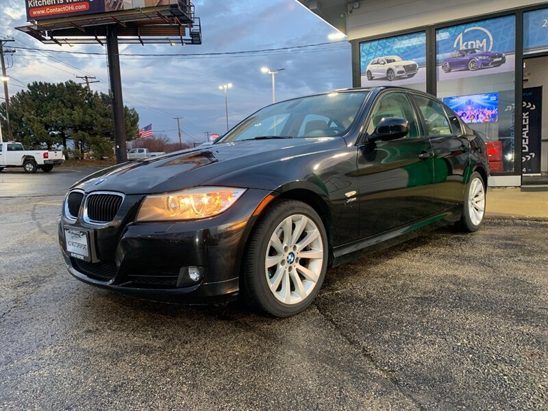 2011 BMW 3 Series 328i xDrive   - Photo 1 - Palatine, IL 60074