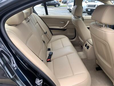 2011 BMW 3 Series 328i xDrive - Photo 13 - Palatine, IL 60074