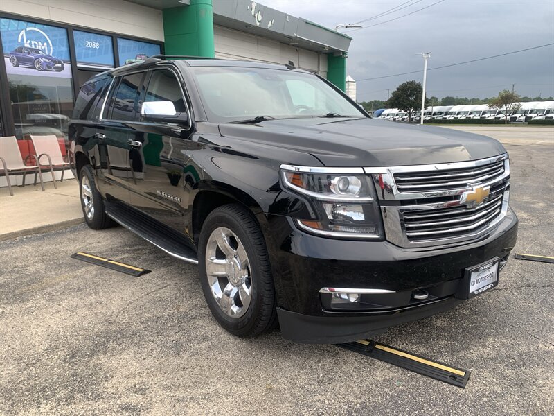 2015 Chevrolet Suburban LTZ - Photo 3 - Palatine, IL 60074