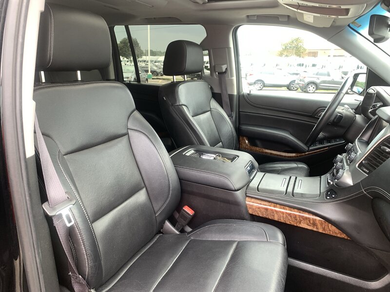 2015 Chevrolet Suburban LTZ - Photo 13 - Palatine, IL 60074