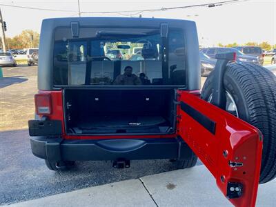 2011 Jeep Wrangler Sport   - Photo 6 - Palatine, IL 60074