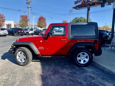 2011 Jeep Wrangler Sport   - Photo 9 - Palatine, IL 60074