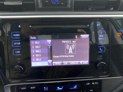 2018 Toyota Corolla SE   - Photo 23 - Palatine, IL 60074