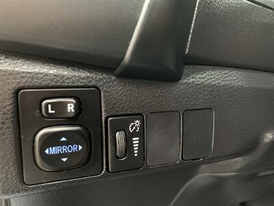 2018 Toyota Corolla SE   - Photo 17 - Palatine, IL 60074