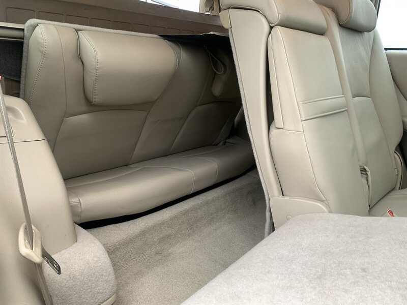 2004 Toyota Highlander Limited - Photo 11 - Palatine, IL 60074