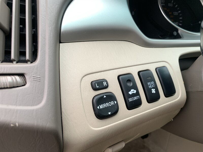2004 Toyota Highlander Limited - Photo 24 - Palatine, IL 60074