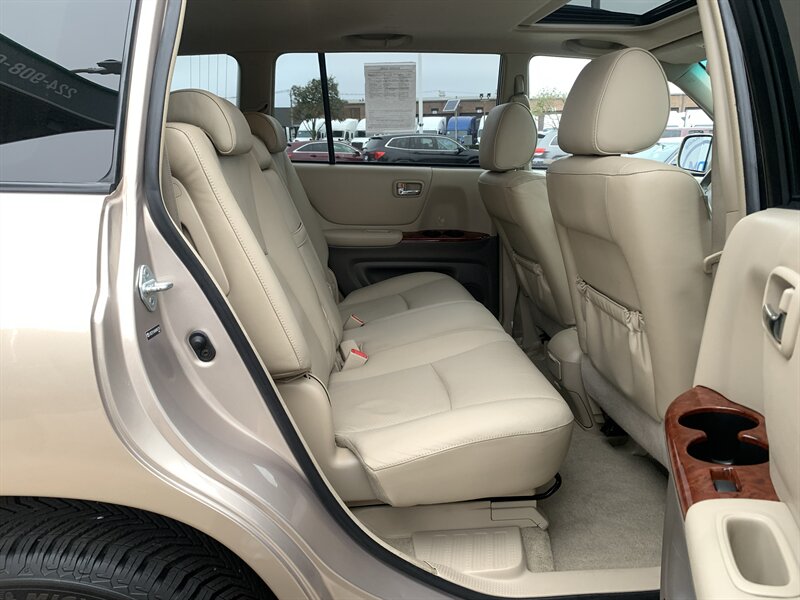 2004 Toyota Highlander Limited - Photo 18 - Palatine, IL 60074