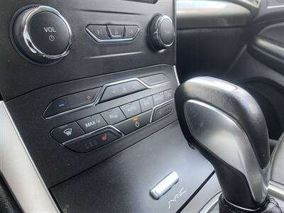 2017 Ford Edge SEL   - Photo 27 - Palatine, IL 60074