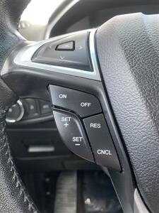 2017 Ford Edge SEL   - Photo 21 - Palatine, IL 60074