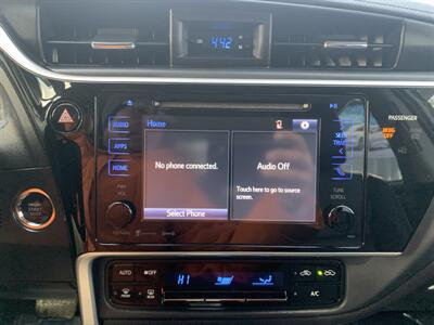 2017 Toyota Corolla XLE   - Photo 22 - Palatine, IL 60074