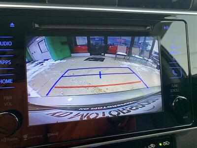 2017 Toyota Corolla XLE   - Photo 25 - Palatine, IL 60074