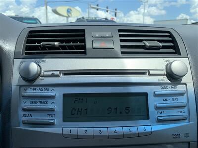 2010 Toyota Camry Hybrid   - Photo 22 - Palatine, IL 60074