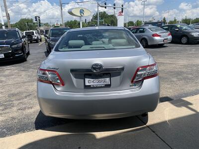 2010 Toyota Camry Hybrid   - Photo 8 - Palatine, IL 60074