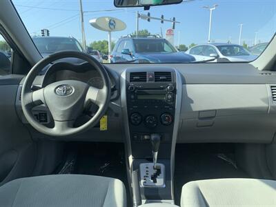 2010 Toyota Corolla LE   - Photo 13 - Palatine, IL 60074