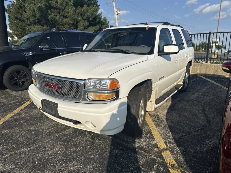2004 GMC Yukon Denali  