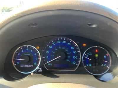 2009 Toyota Sienna XLE   - Photo 29 - Palatine, IL 60074