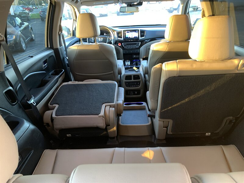 2016 Honda Pilot Elite - Photo 12
