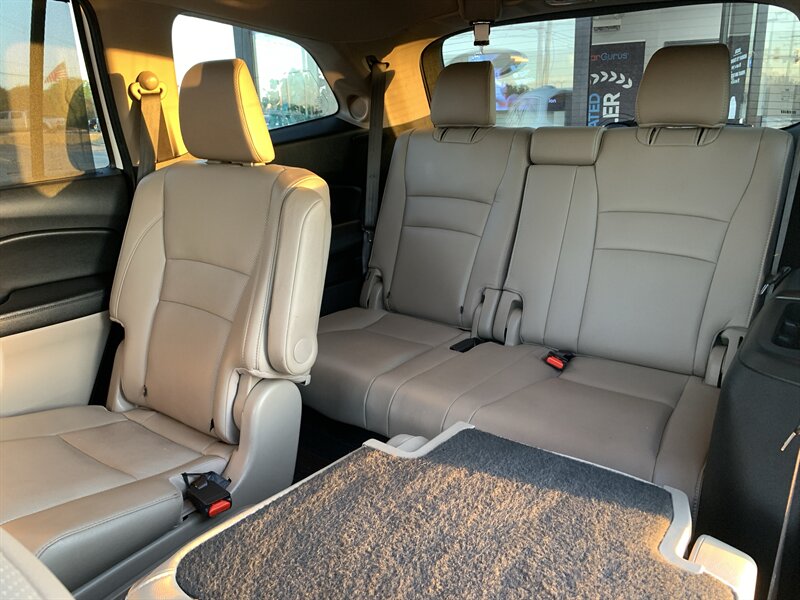 2016 Honda Pilot Elite - Photo 20