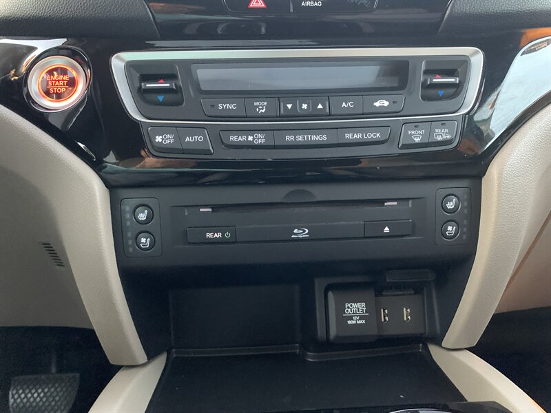2016 Honda Pilot Elite - Photo 34