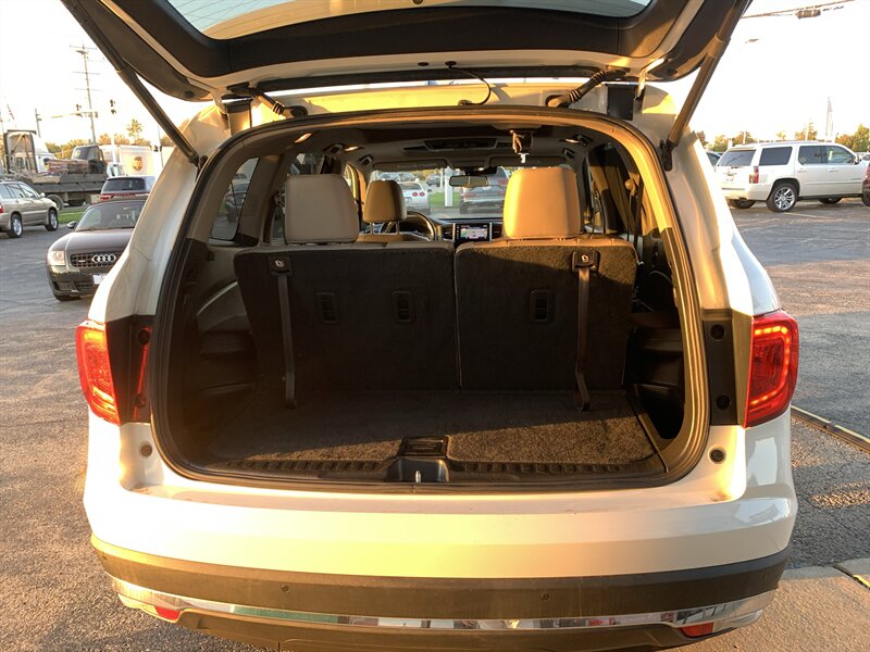 2016 Honda Pilot Elite - Photo 9