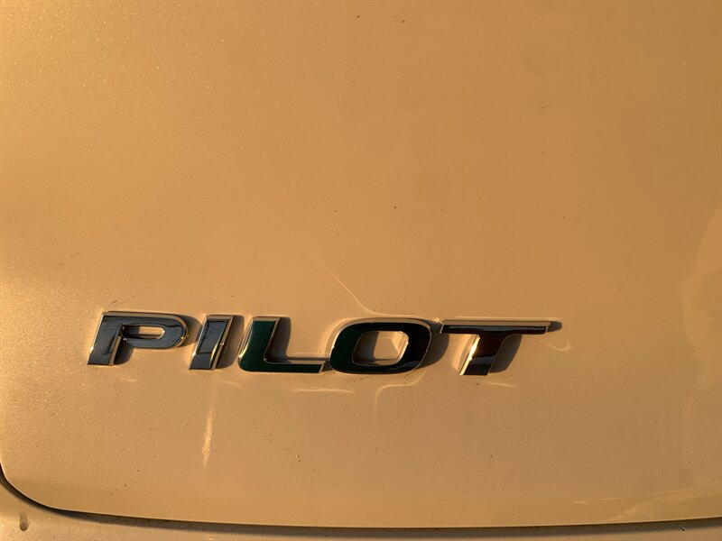 2016 Honda Pilot Elite - Photo 10