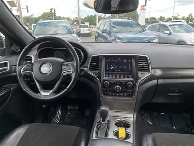 2017 Jeep Grand Cherokee Altitude   - Photo 16 - Palatine, IL 60074