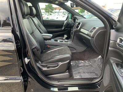 2017 Jeep Grand Cherokee Altitude   - Photo 13 - Palatine, IL 60074