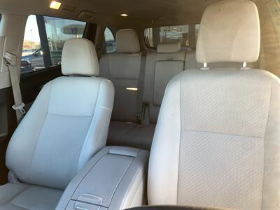 2018 Toyota Highlander LE   - Photo 13 - Palatine, IL 60074