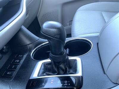 2018 Toyota Highlander LE   - Photo 29 - Palatine, IL 60074