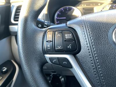 2018 Toyota Highlander LE   - Photo 24 - Palatine, IL 60074