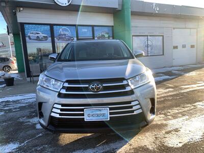 2018 Toyota Highlander LE   - Photo 2 - Palatine, IL 60074