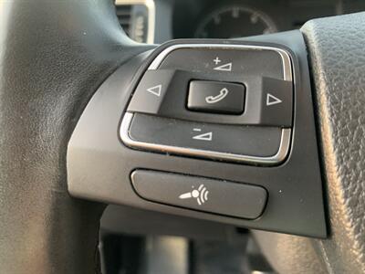 2011 Volkswagen Jetta SE   - Photo 19 - Palatine, IL 60074