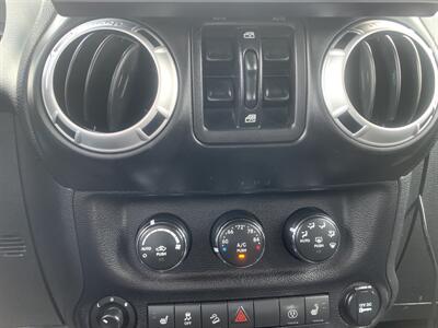 2014 Jeep Wrangler Unlimited Sahara   - Photo 26 - Palatine, IL 60074