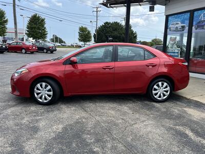 2016 Toyota Corolla LE   - Photo 2 - Palatine, IL 60074