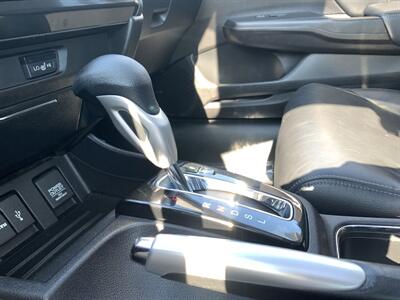 2015 Honda Civic EX-L - Photo 28 - Palatine, IL 60074
