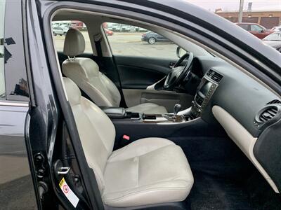 2010 Lexus IS 250   - Photo 10 - Palatine, IL 60074
