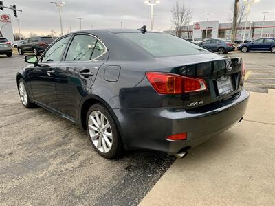 2010 Lexus IS 250   - Photo 6 - Palatine, IL 60074