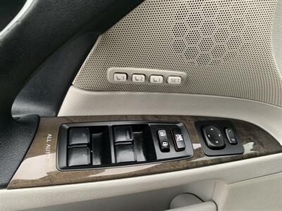 2010 Lexus IS 250   - Photo 32 - Palatine, IL 60074